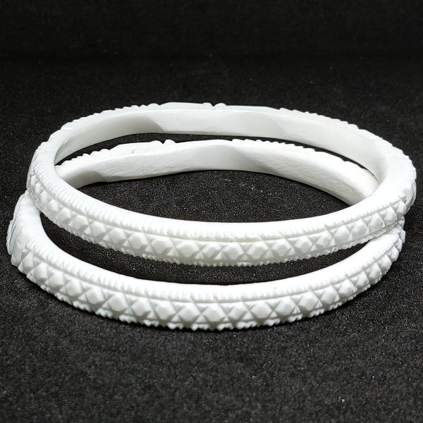 Mota Motidana Sakha Traditionally Designed Bangles