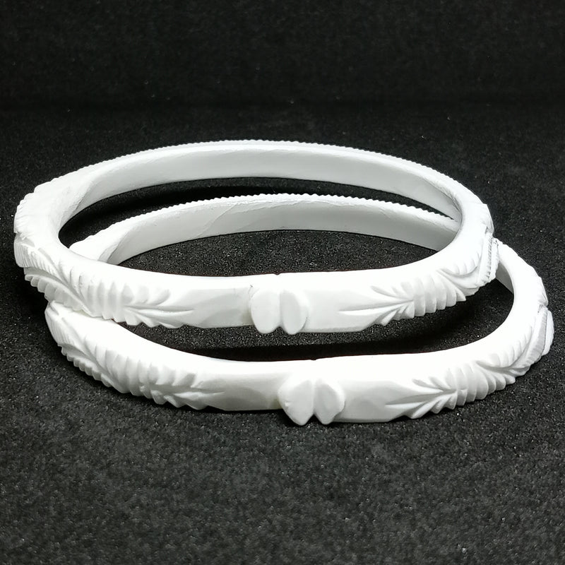 Mota Motidana Sakha Traditionally Designed Bangles