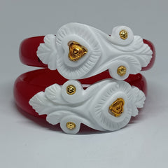 Sakha Pola Bangle with Conch Shell Design