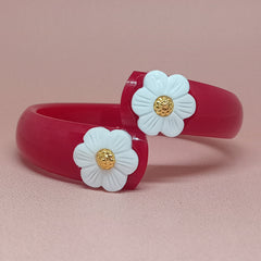 Sakha Pola Bangle with Conch Shell