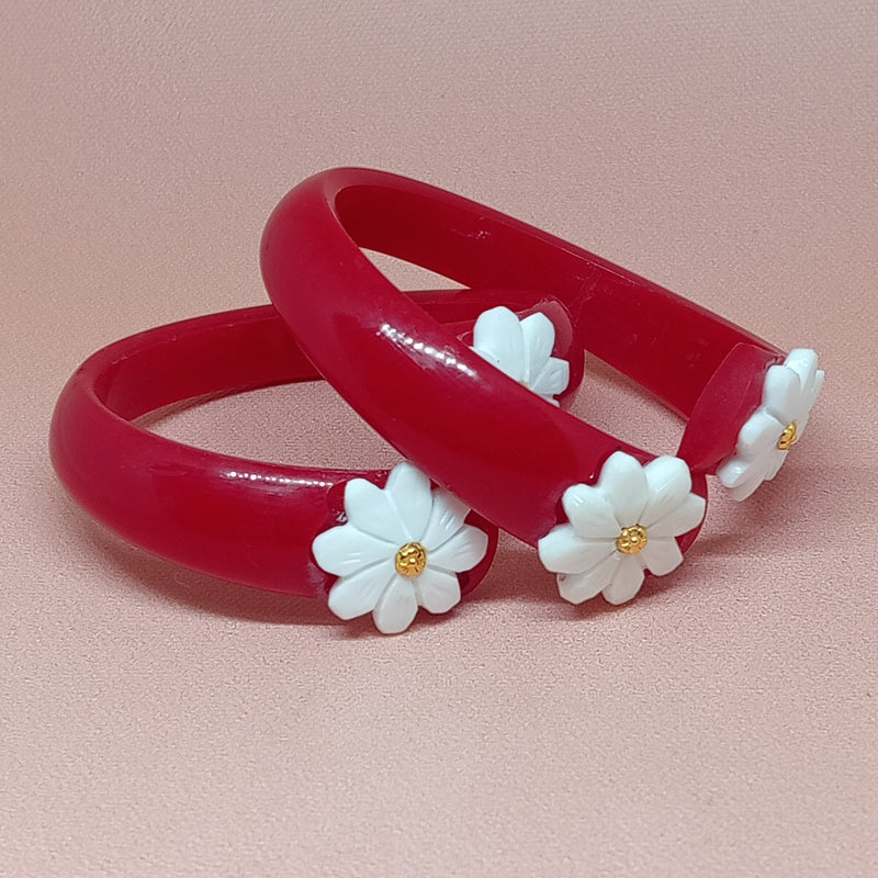 Sakha Pola Bangle with Conch Shell