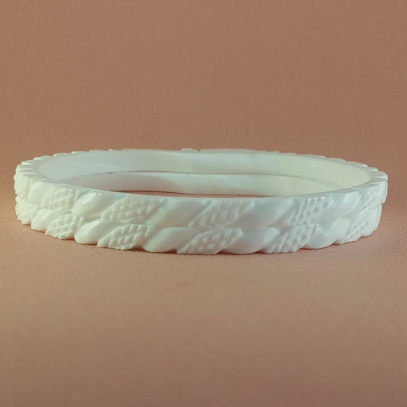 Conch Shell Bangles for Everyday Elegance