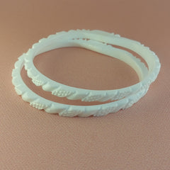 Conch Shell Bangles for Everyday Elegance